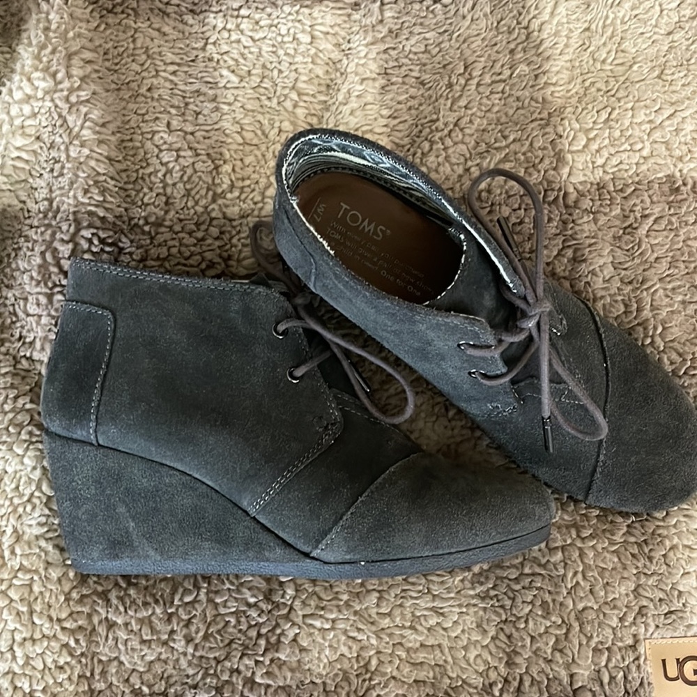 TOMS Kala Desert Wedge Bootie